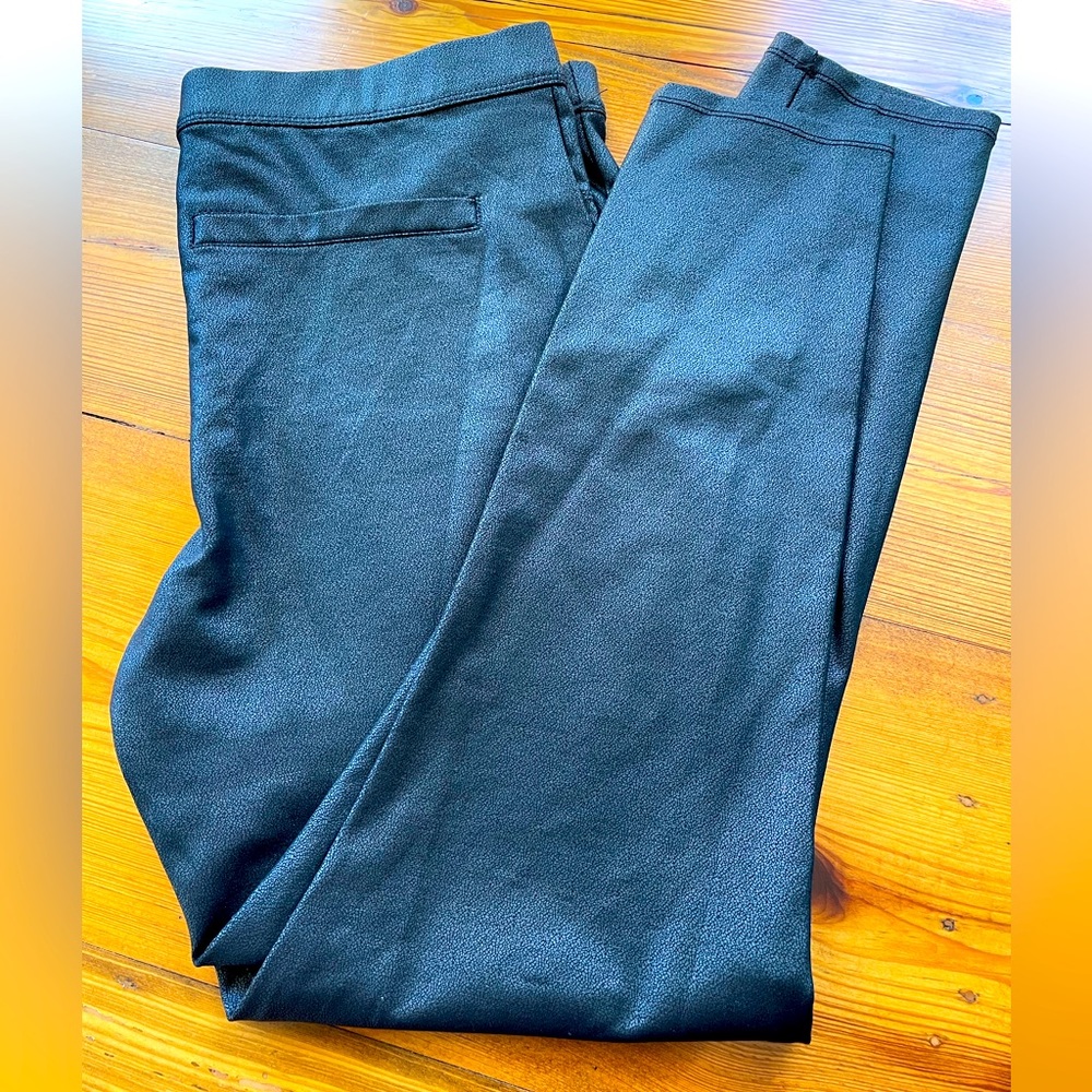 Tapered leggings